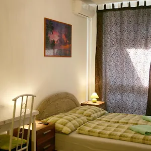 https://apartment4you-budapest.inbudapesthotels.com